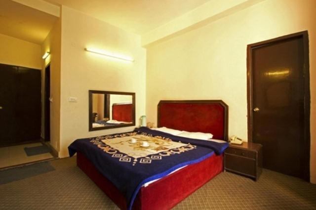 Hotel Sitara International Маналі Номер фото